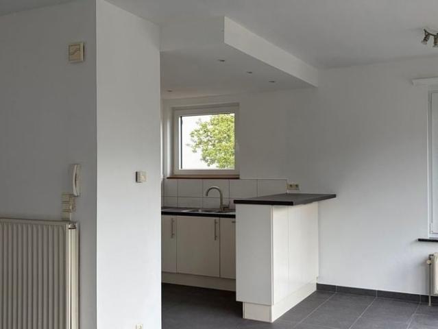 Appartement te huur in Merksem voor € 950 met 2 slaapkamers