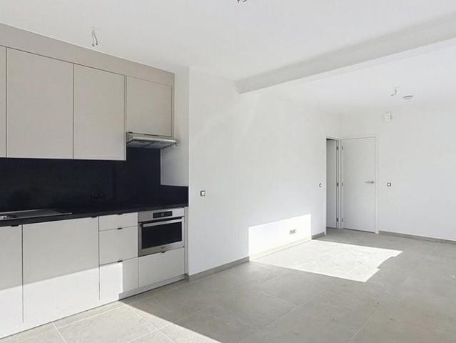 Appartement te huur in Middelkerke voor € 825 met 1 slaapkamer