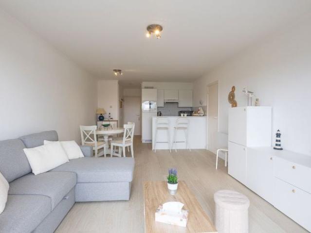 Appartement te huur in Middelkerke voor € 825 met 1 slaapkamer
