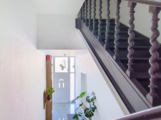 Appartement te huur in Monceau Sur Sambre met 2 slaapkamers
