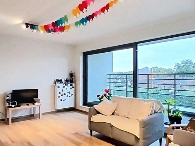 Appartement te huur in Mons voor € 950 met 2 slaapkamers