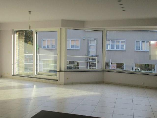 Appartement te huur in Nazareth voor € 900 met 2 slaapkamers