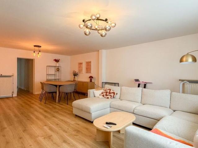Appartement te huur in Oudenaarde voor € 900 met 2 slaapkamers