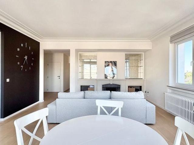 Appartement te huur in Oudergem voor € 1.650 met 2 slaapkamers