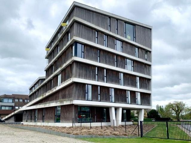 Appartement te huur in Overmere voor € 1.750 met 2 slaapkamers