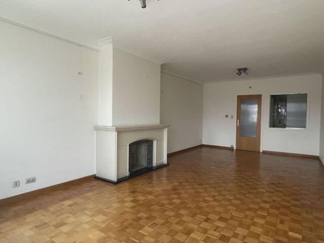 Appartement te huur in Oostende voor € 750 met 1 slaapkamer