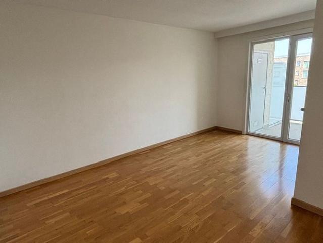 Appartement te huur in Oostende voor € 775 met 2 slaapkamers