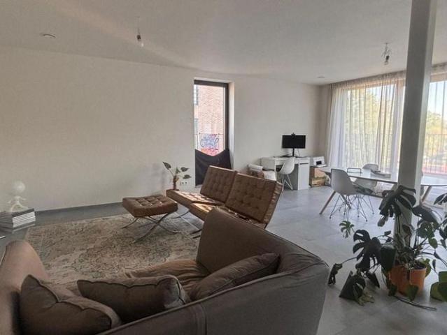 Appartement te huur in Aalst voor € 1.235 met 3 slaapkamers