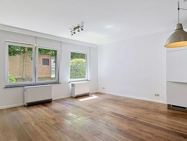Appartement te huur in Anderlecht voor € 1.490 met 2 slaapkamers
