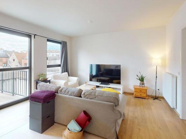 Appartement te huur in Antwerpen voor € 1.100 met 2 slaapkamers