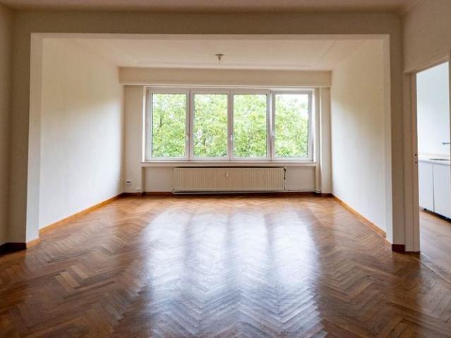 Appartement te huur in Antwerpen voor € 900 met 1 slaapkamer