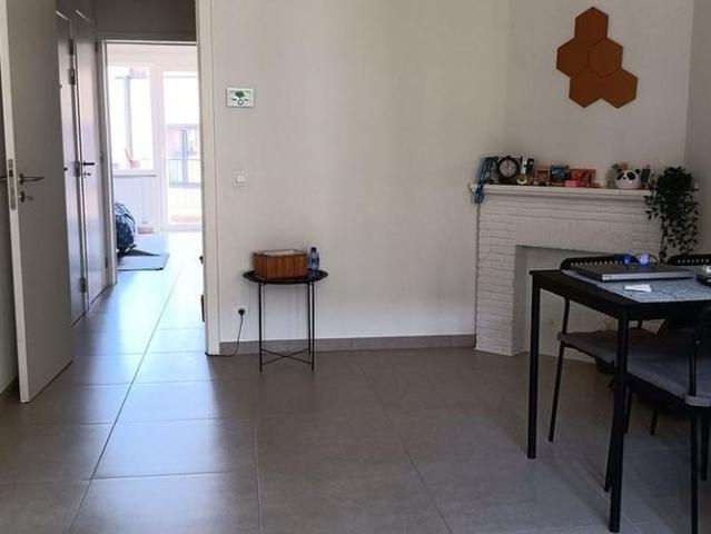 Appartement te huur in Antwerpen voor € 900 met 2 slaapkamers