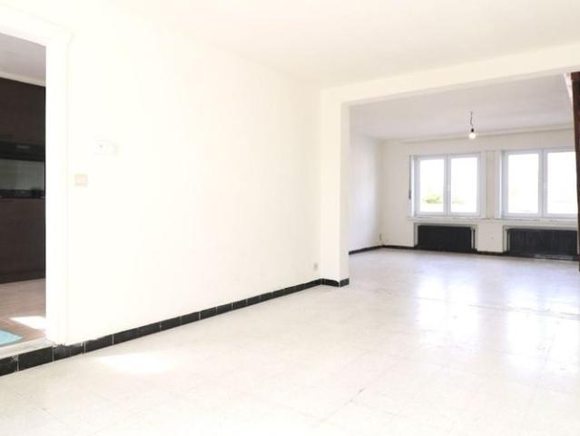 Appartement te huur in Anzegem voor € 749 met 3 slaapkamers