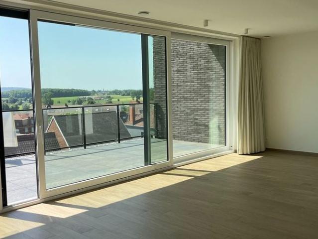 Appartement te huur in Anzegem voor € 1.100 met 2 slaapkamers
