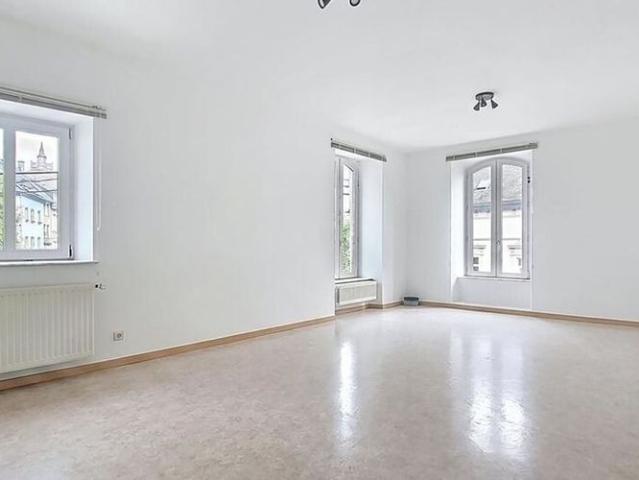 Appartement te huur in Arlon voor € 950 met 2 slaapkamers