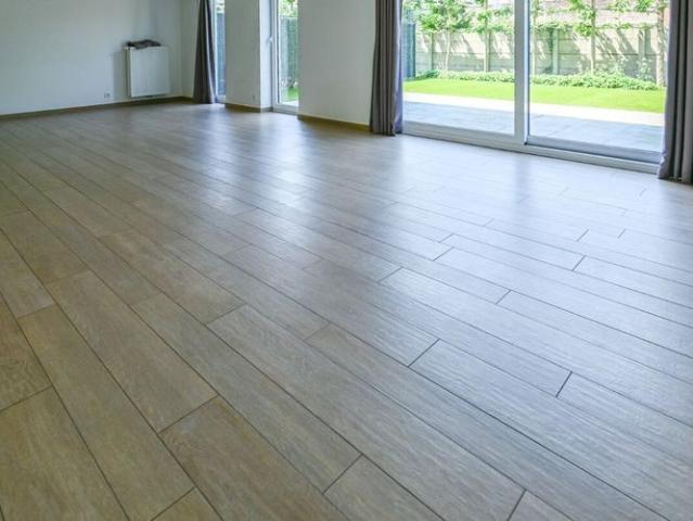 Appartement te huur in Beernem voor € 825 met 2 slaapkamers