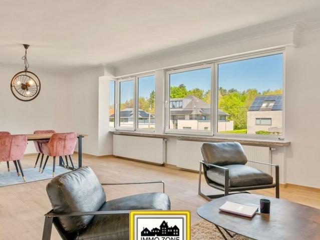 Appartement te huur in Belsele voor € 825 met 2 slaapkamers