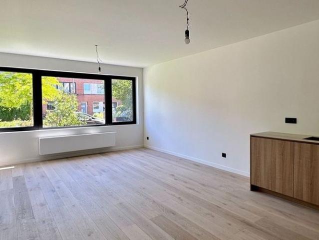 Appartement te huur in Berchem voor € 1.275 met 2 slaapkamers