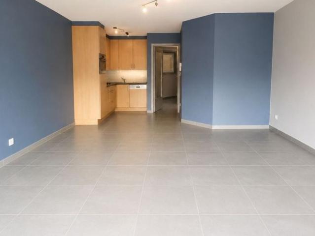 Appartement te huur in Blankenberge voor € 850 met 1 slaapkamer