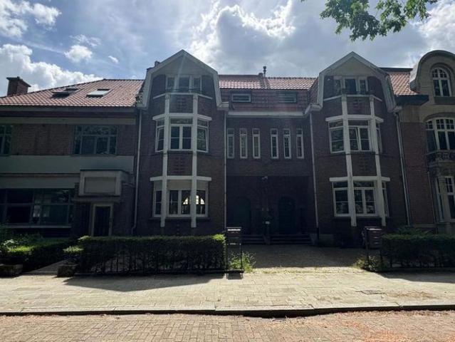 Appartement te huur in Borgerhout voor € 825 met 1 slaapkamer