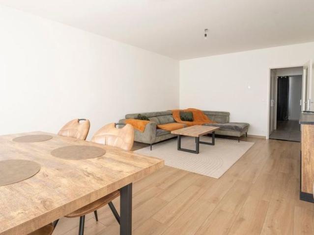 Appartement te huur in Borsbeek voor € 900 met 2 slaapkamers
