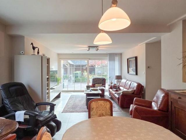 Appartement te huur in Bree voor € 1.250 met 3 slaapkamers