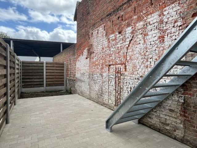 Appartement te huur in Dadizele voor € 875 met 1 slaapkamer