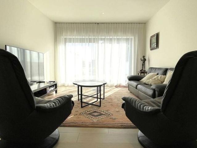 Appartement te huur in Denderbelle voor € 900 met 1 slaapkamer
