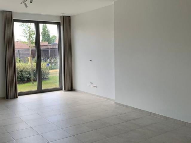 Appartement te huur in Dessel voor € 820 met 1 slaapkamer