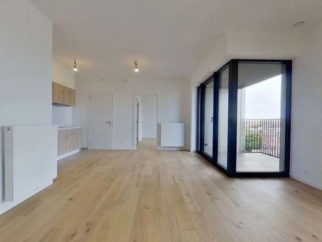 Appartement te huur in Evere voor € 1.000 met 1 slaapkamer