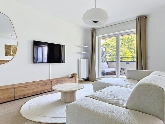 Appartement te huur in Evere voor € 1.250 met 2 slaapkamers