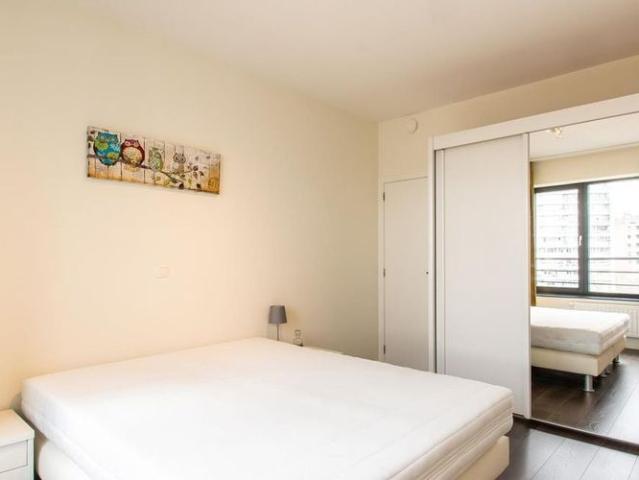 Appartement te huur in Evere voor € 1.350 met 1 slaapkamer