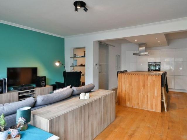 Appartement te huur in Edegem voor € 970 met 2 slaapkamers