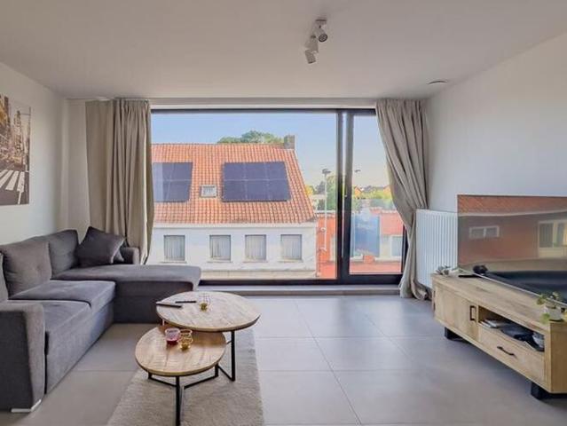 Appartement te huur in Eernegem voor € 725 met 1 slaapkamer