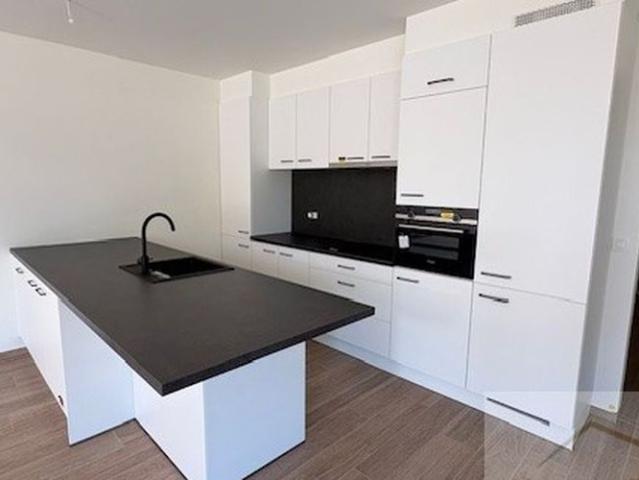 Appartement te huur in Eksel voor € 1.150 met 2 slaapkamers