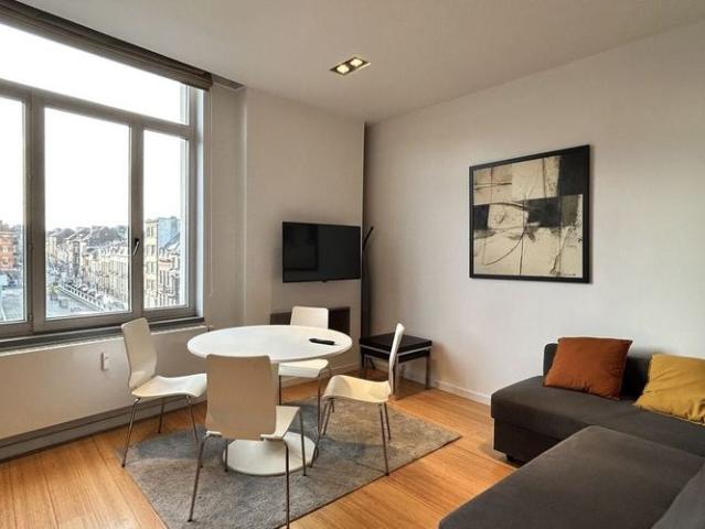 Appartement te huur in Elsene voor € 1.385 met 1 slaapkamer