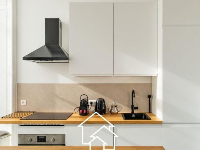 Appartement te huur in Elsene voor € 2.500 met 1 slaapkamer