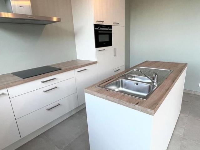 Appartement te huur in Gavere voor € 950 met 2 slaapkamers