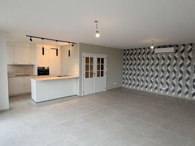Appartement te huur in Genk voor € 1.100 met 3 slaapkamers