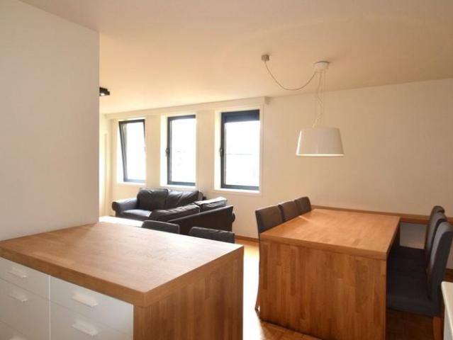 Appartement te huur in Gent voor € 875 met 1 slaapkamer