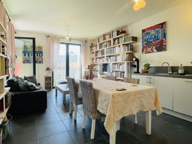 Appartement te huur in Gent voor € 925 met 1 slaapkamer