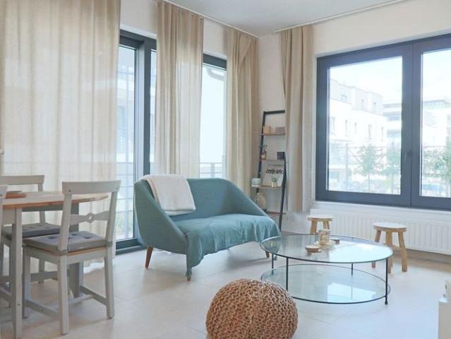 Appartement te huur in Genval voor € 950 met 1 slaapkamer
