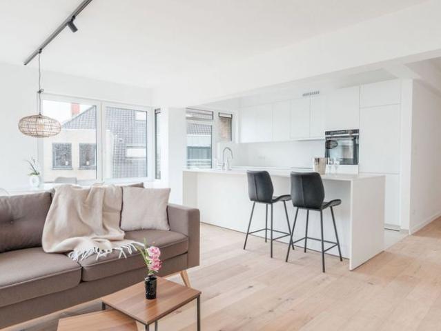 Appartement te huur in Gistel voor € 900 met 2 slaapkamers