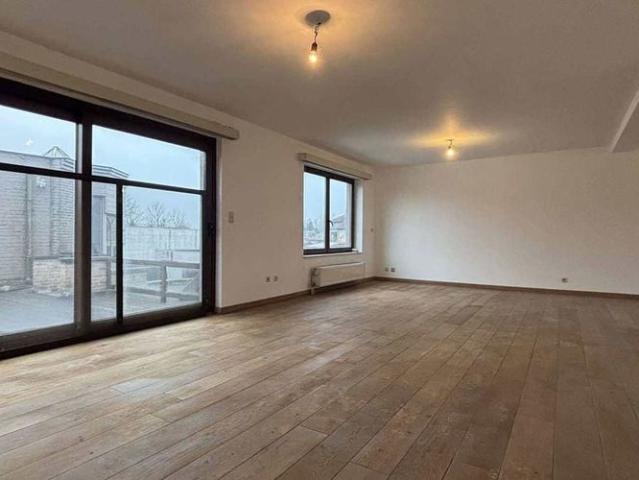 Appartement te huur in Hamme voor € 1.500 met 2 slaapkamers