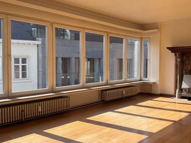Appartement te huur in Hasselt voor € 700 met 2 slaapkamers