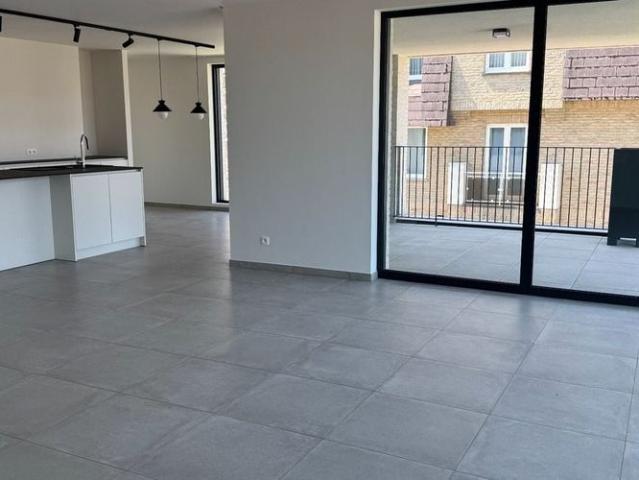 Appartement te huur in Heist op den Berg voor € 1.200 met 3 slaapkamers