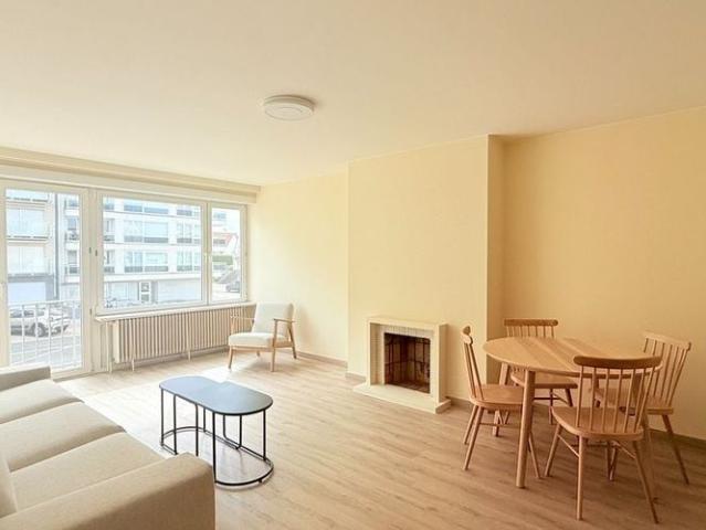 Appartement te huur in Heist aan Zee voor € 1.100 met 2 slaapkamers