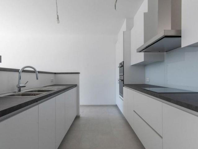 Appartement te huur in Hemiksem voor € 1.425 met 3 slaapkamers