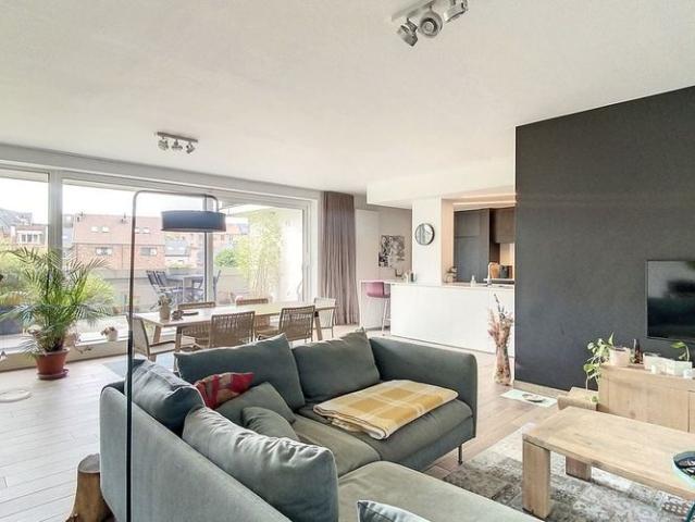 Appartement te huur in Heverlee voor € 1.400 met 2 slaapkamers