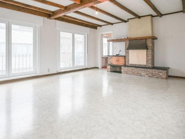 Appartement te huur in Izegem voor € 690 met 2 slaapkamers